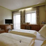 Premium Wanderhotel Steirerhof 4*