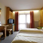 Premium Wanderhotel Steirerhof Готель