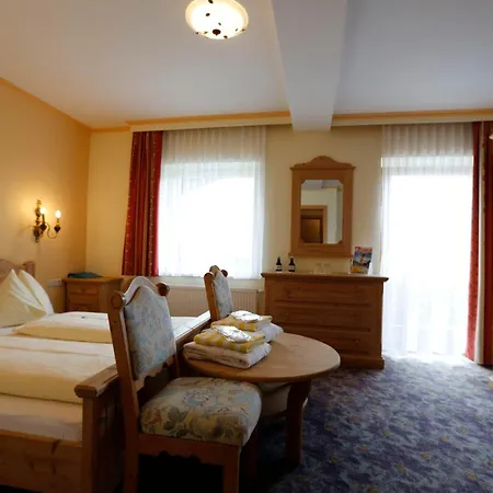 Premium Wanderhotel Steirerhof 酒店 斯拉德明