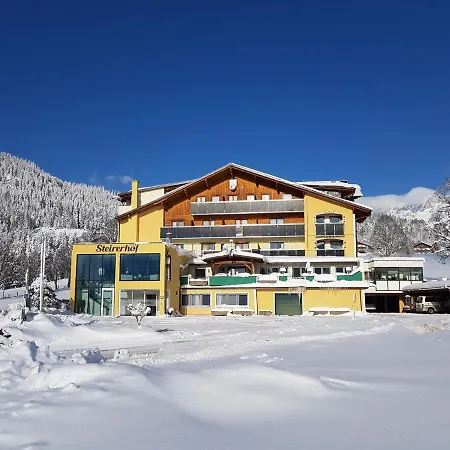 Отель Premium Wanderhotel Steirerhof Шладминг