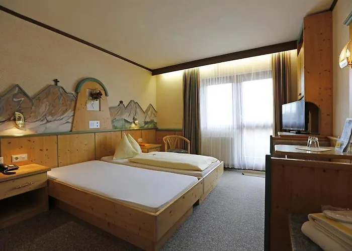 Premium Wanderhotel Steirerhof 酒店 斯拉德明